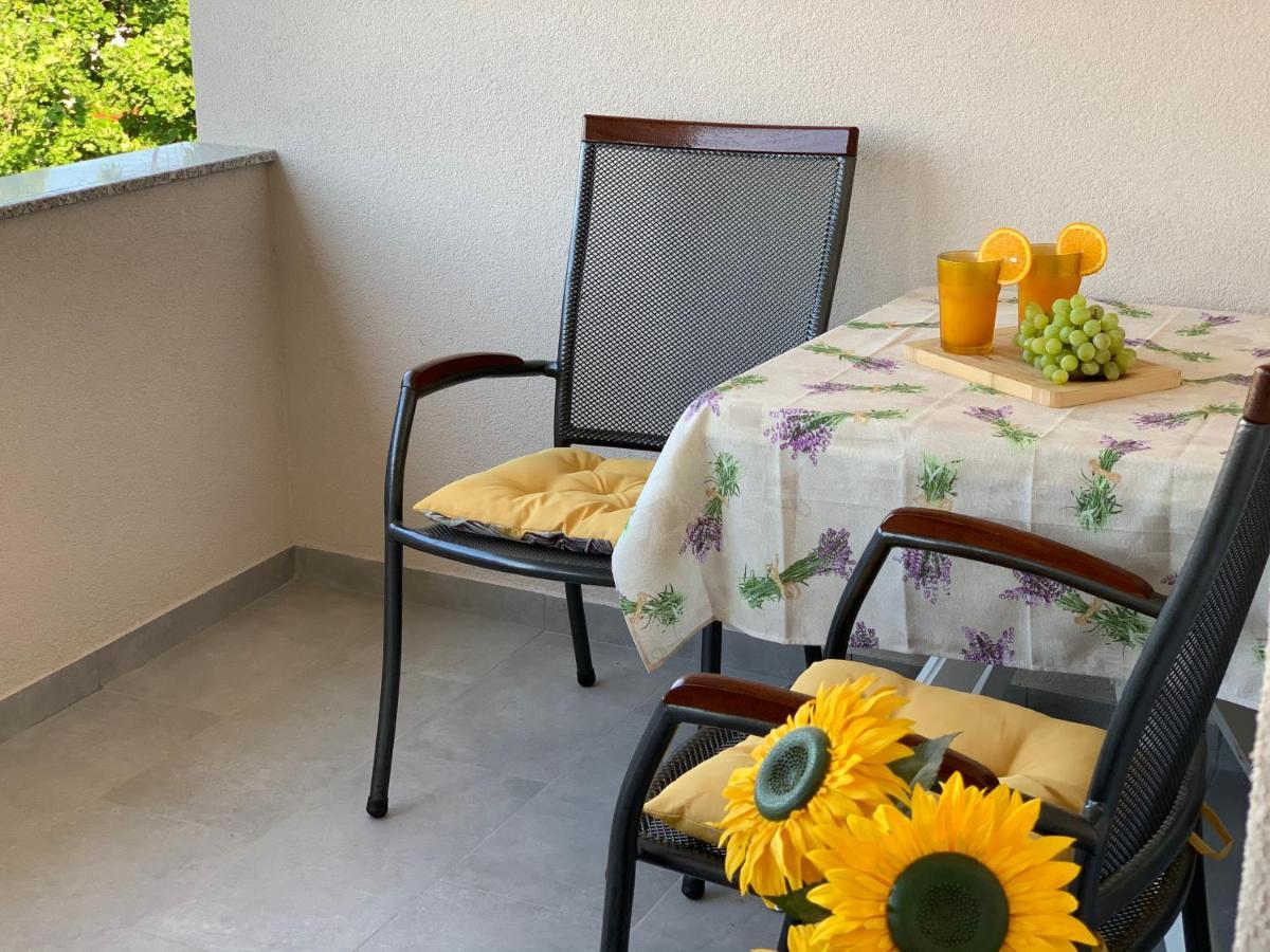 Apartments Fortuna Biograd Na Moru Extérieur photo