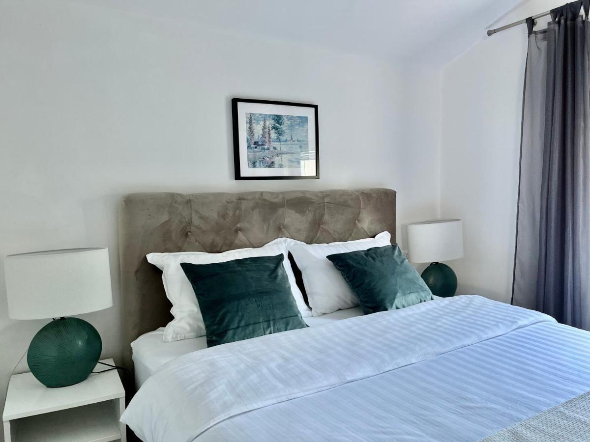 Apartments Fortuna Biograd Na Moru Extérieur photo