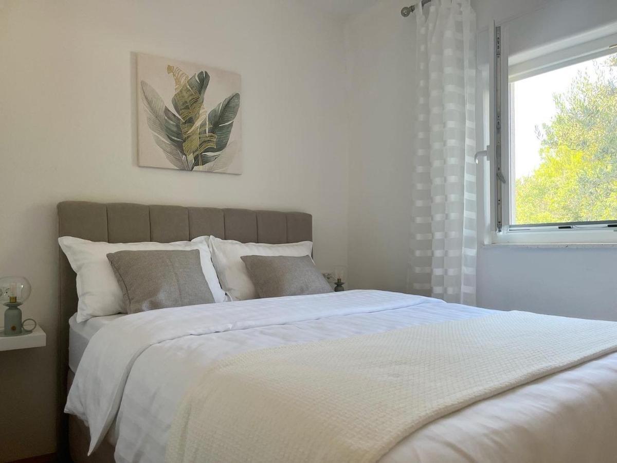 Apartments Fortuna Biograd Na Moru Extérieur photo